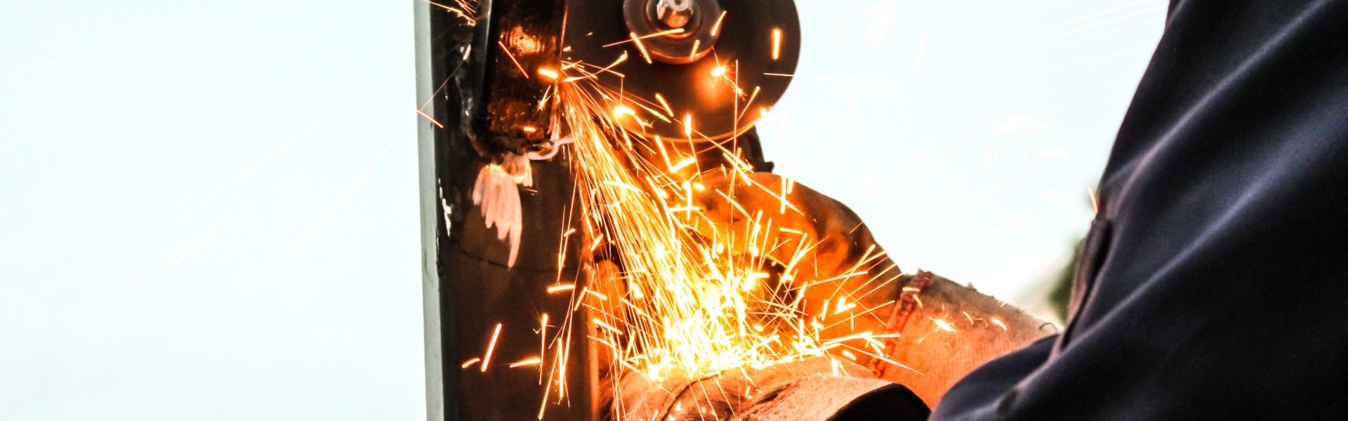 Szlifierki do metalu - do czego służą?