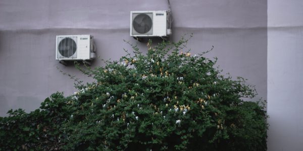 O czym pamiętać decydując się na klimatyzację do domu?