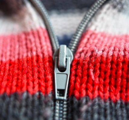 jak naprawić zamek błyskawiczny?