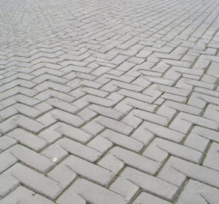 ile waży kostka brukowa
